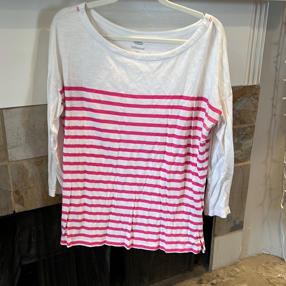 Stripped 3/4 length sleeve top